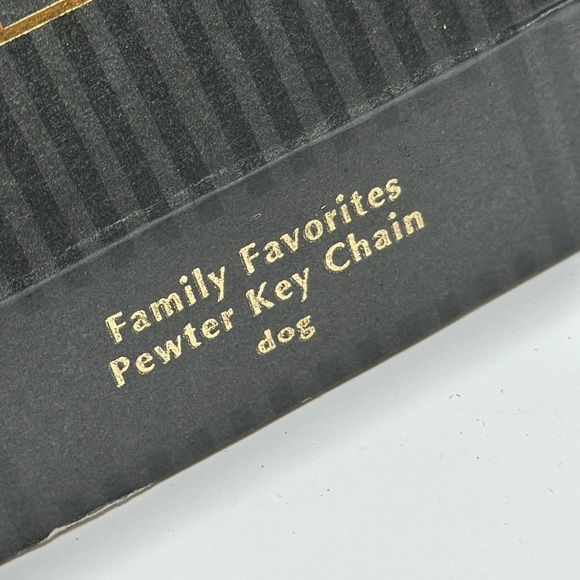 Avon pewter dog keychain family favorites keychain 1994 - Picture 3 of 6